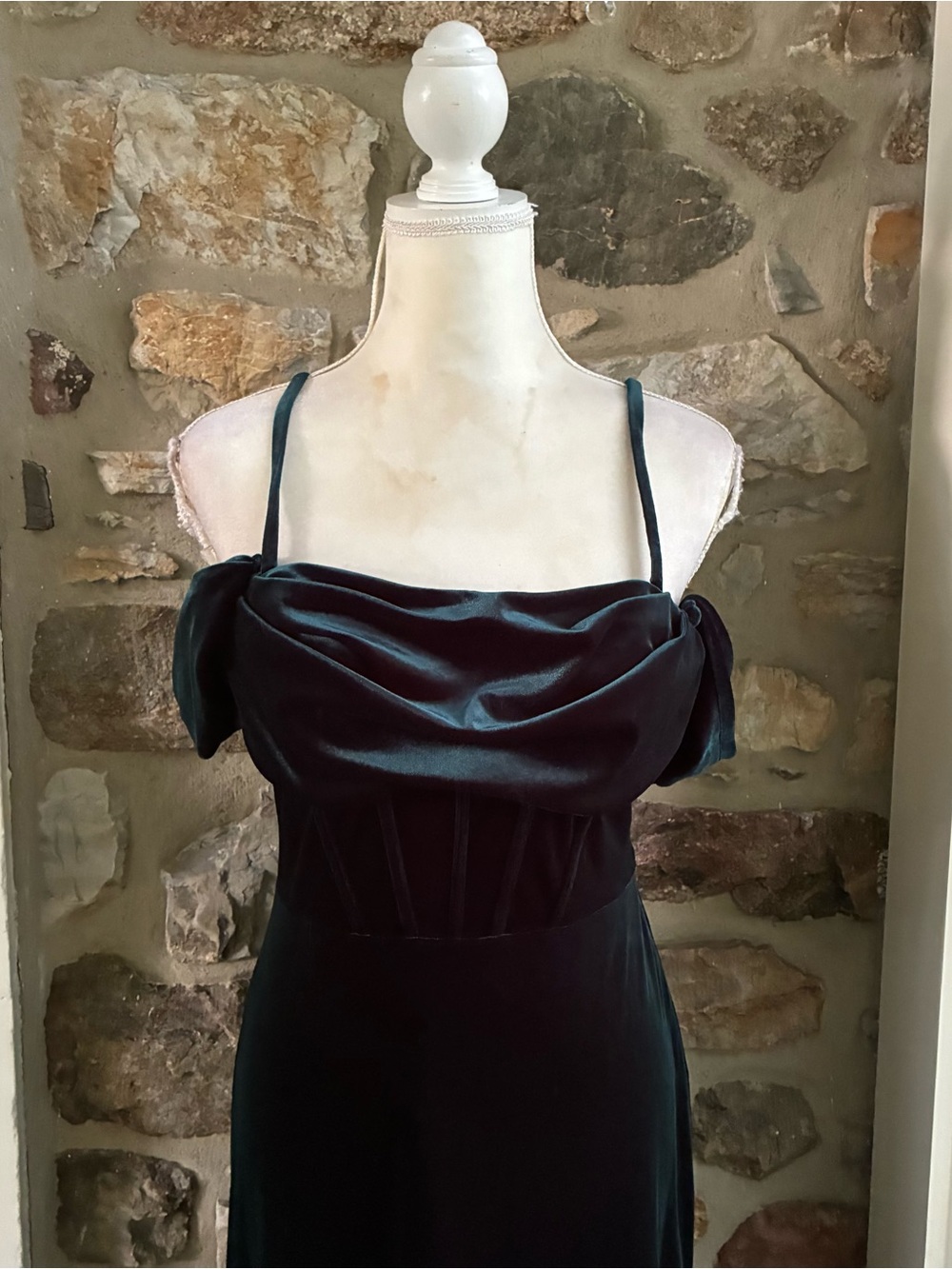 Revelry Dress - Picture 3 of 12